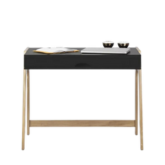Aura Desk
