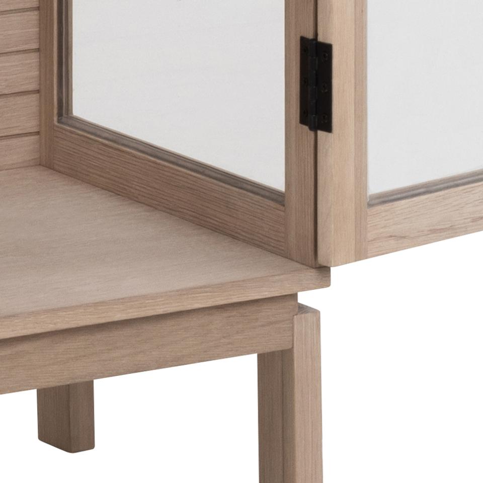 Linley display cabinet