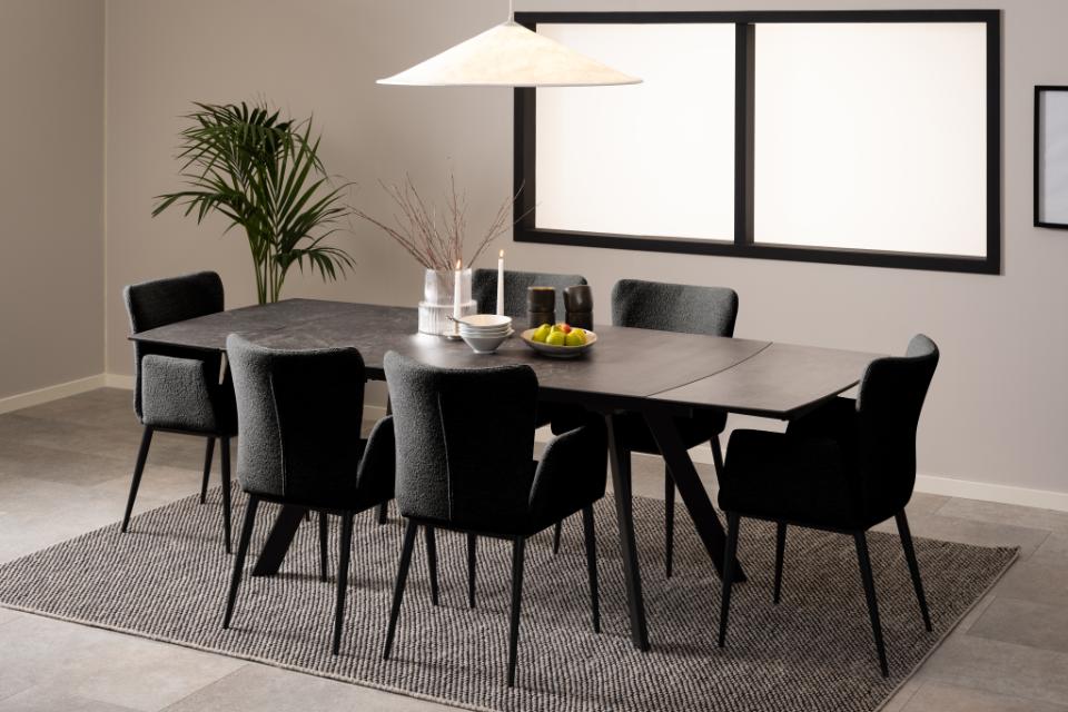 Blackburn dining table