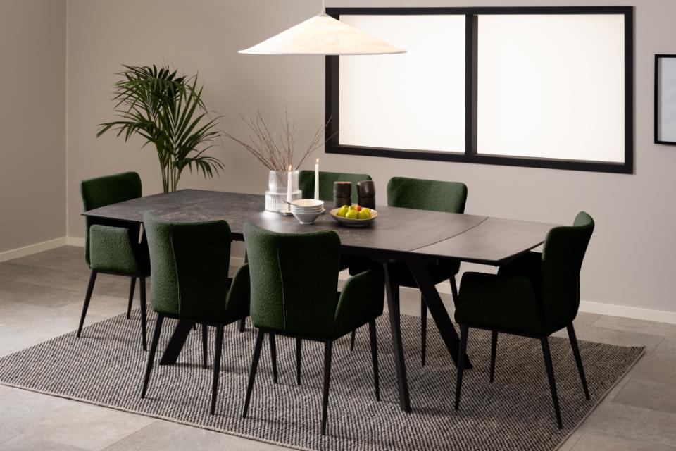 Blackburn dining table
