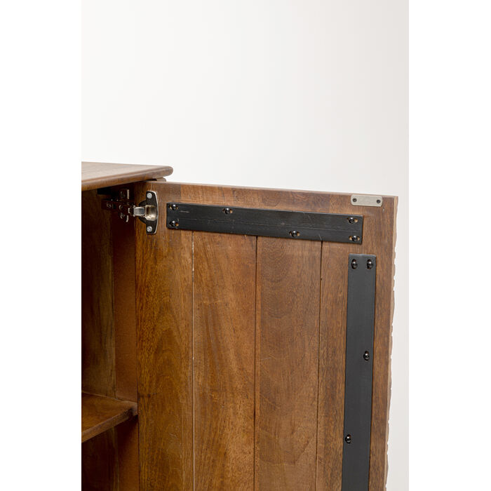 Dresser Santos