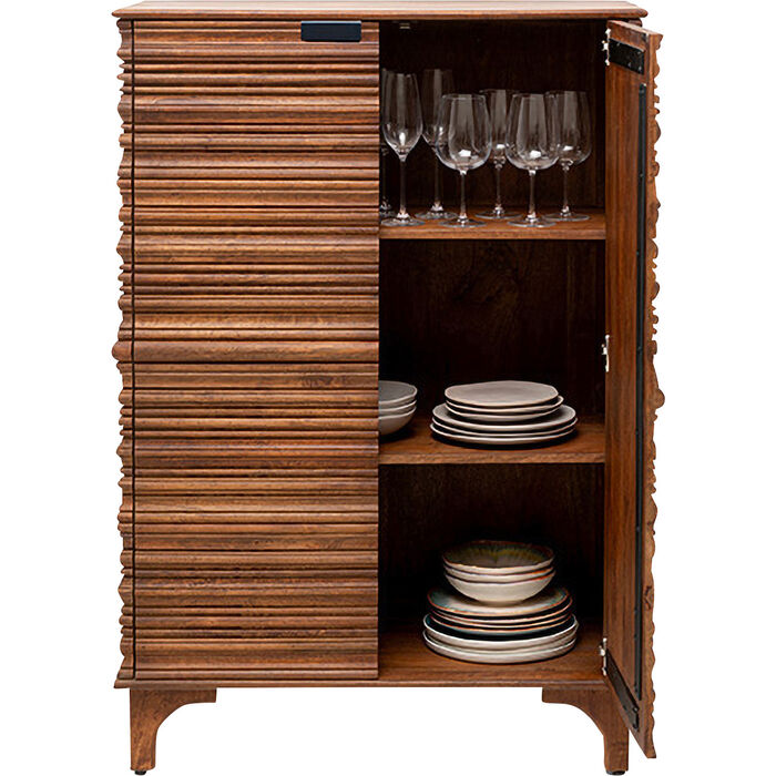 Dresser Santos