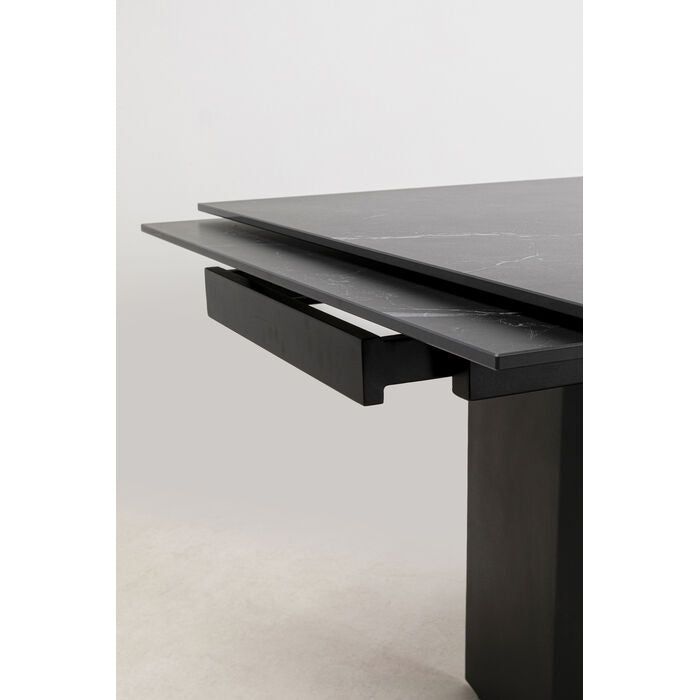 Extension Table Novel