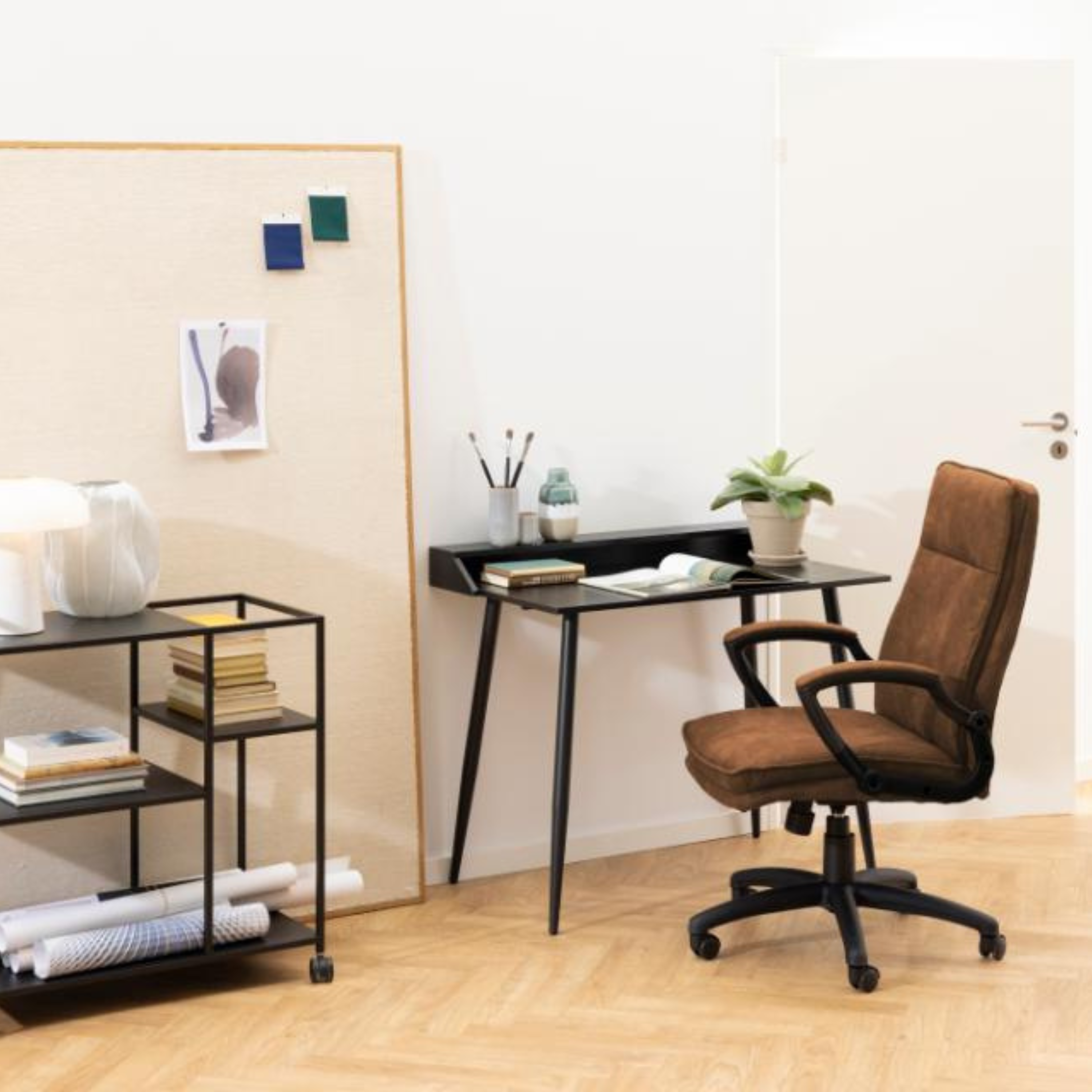 Brad Desk Chair