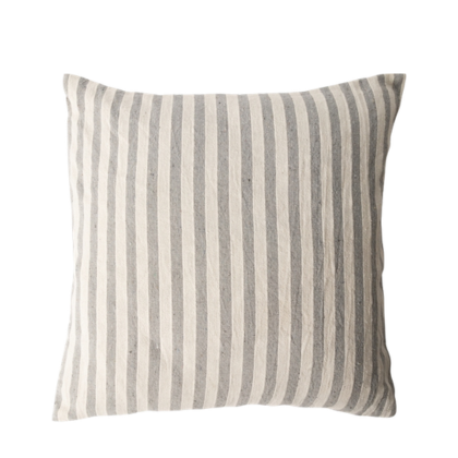 Cushion w/filling. cotton