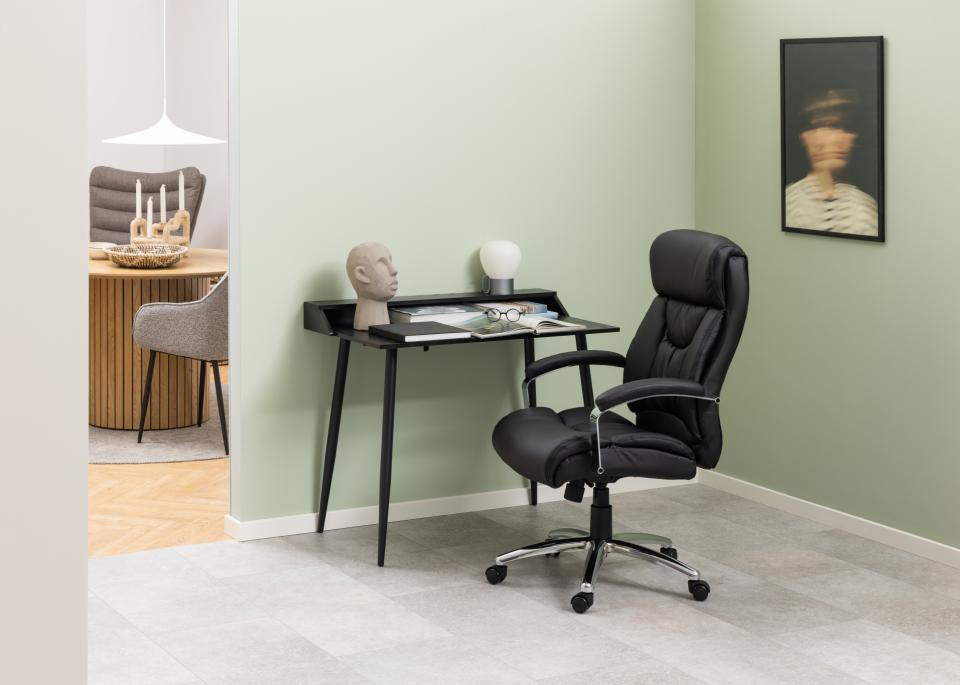Benson desk chair