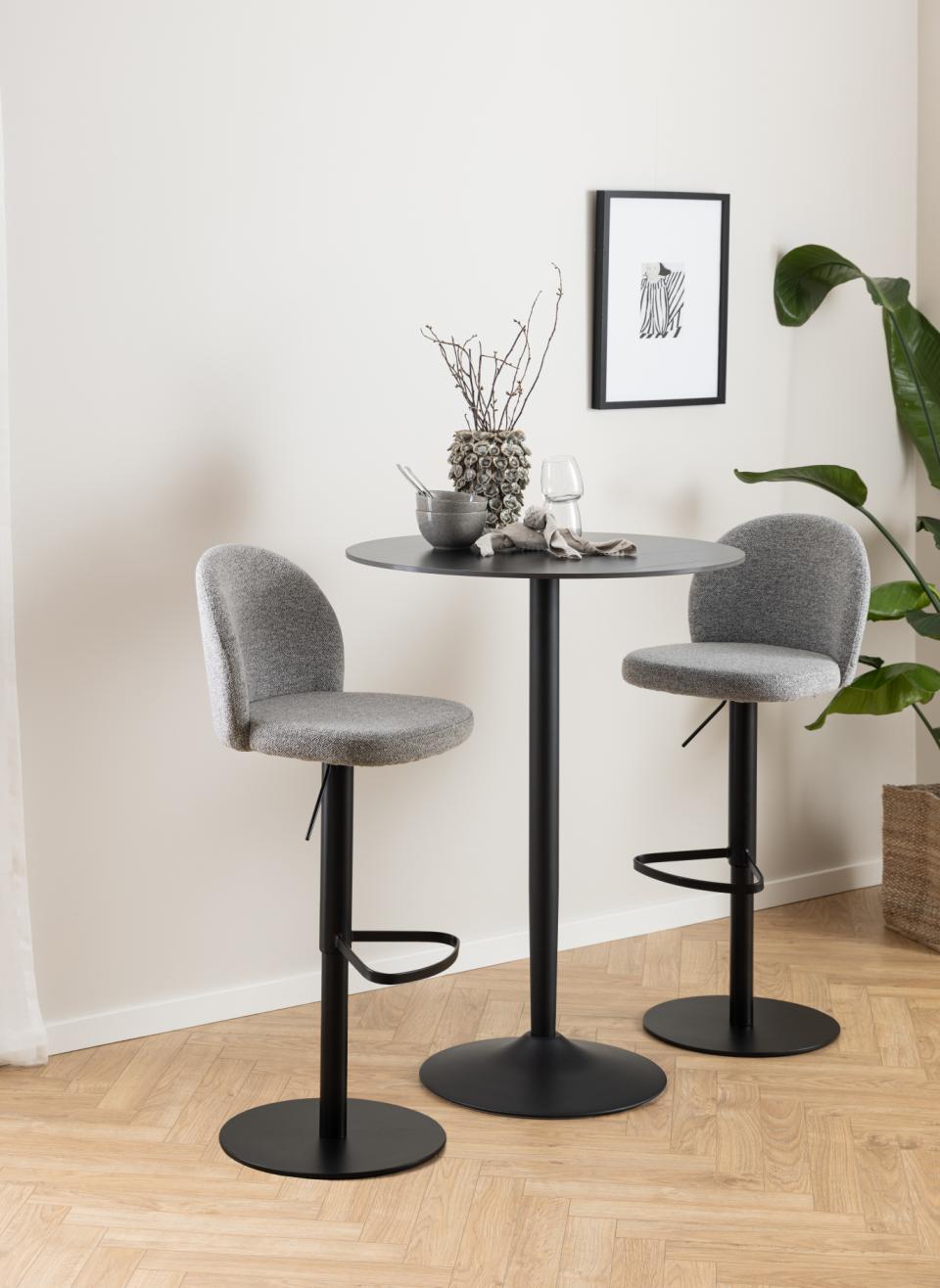 Malta round bar table