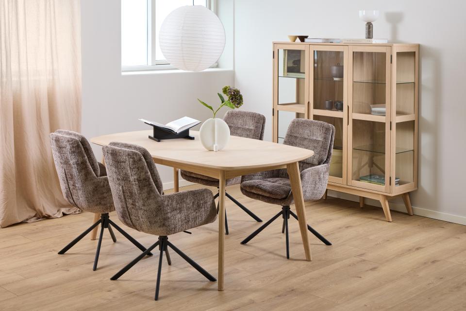 Marte dining table