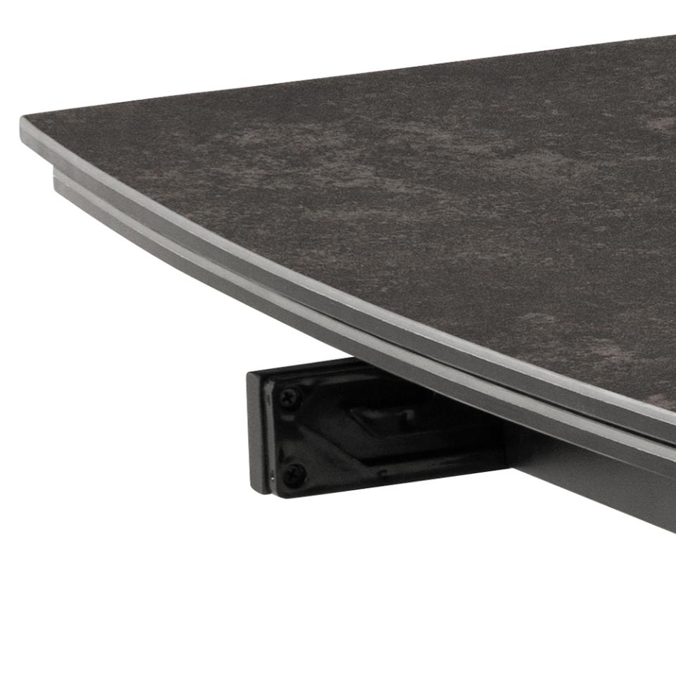 Blackburn dining table