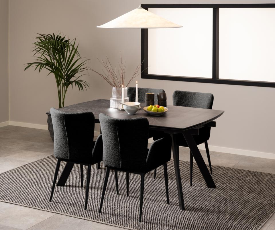 Blackburn dining table